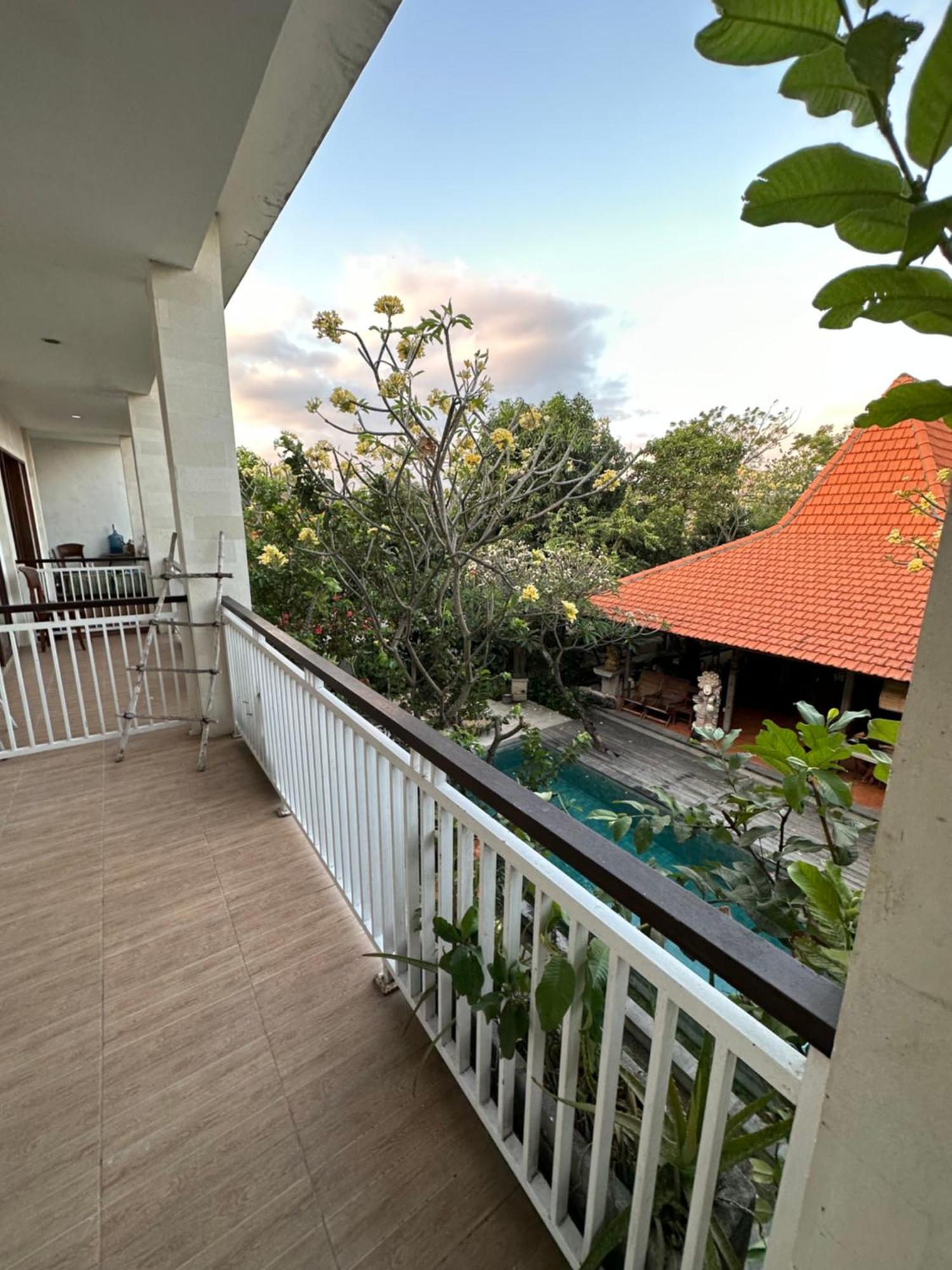 Diuma Residence Yoga Meditation Retreat And Healing Center Sanur Exterior foto